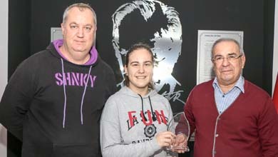 Kick Boks Şampiyonu Hexagon’dan