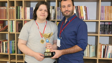 Satranç Turnuvasında İkincilik Derecesi