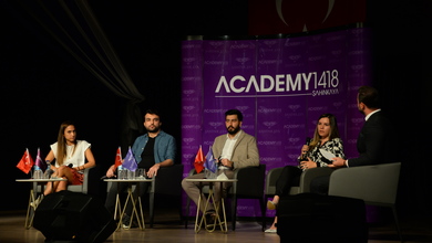 Academy 1418’de ‘Aile İçi Konuşmalar’