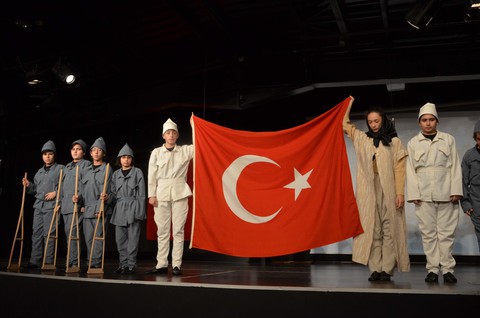 100. Yıla Yakışır Kutlama