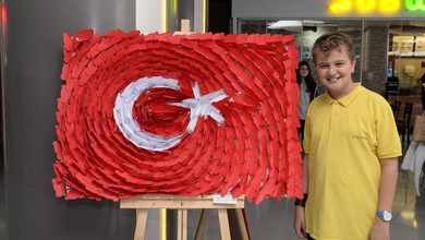 Bayrak Sevgisinin Sanatla Buluştu Şahinkaya Sanat Kulübü