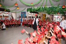 Kırmızı-Beyaz Cumhuriyet Balosu 