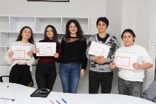  Hexagon'da İlk Dönem Sona Erdi