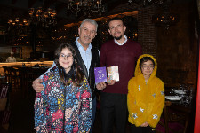 14 Şubat’ta Sevgi Yaydılar  