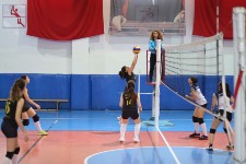 Hexagon Voleybol Takımı Turnuvayı Başarıyla Tamamladı 