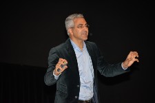 ‘Başarı Akıllıca Çalışmakla Gelir’