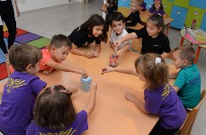 ‘Evlat Edinme’ Kampanyasına Destek   