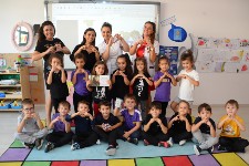 ‘Evlat Edinme’ Kampanyasına Destek   