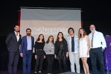    Academy 1418’den Karaoke Yarışması