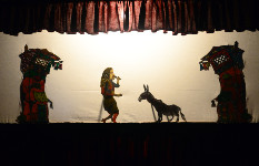 Karagöz ve Hacivat’la Tanıştılar