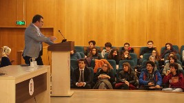 Hexagon Öğrencileri TÜBİTAK Başkanı ve Bilkent Rektörüyle Bir Arada  