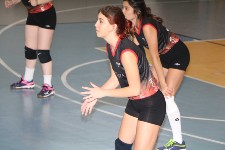 Hexagon Kız Voleybol Takımı Grup Birincisi