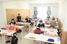 8. Sınıflarla Yüz Yüze Eğitim Başladı