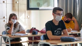 Yüz Yüze ve Online Eğitim Bir Arada