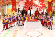 Miniklerimizden Cumhuriyet Korteji ve Balosu 