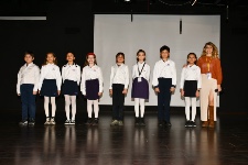 Skolada ‘Kids Without Borders’  Sunumları