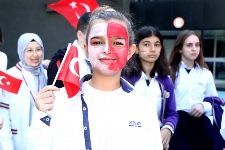 Atatürk Çocuklarına Yakışır Kortej 