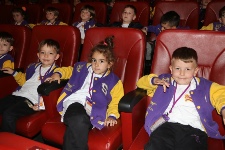 Perde Çocuklar İçin Açıldı