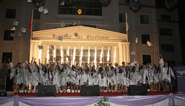 8. Sınıfların Mezuniyet Coşkusu