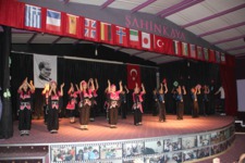 Yaz Sanat Tüm Hızıyla Sürüyor