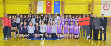 3.'lük Kupasını Kaldırdılar!