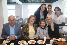 Büyüklerle 5 Çayı Buluşması