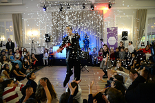 Renkli Yılbaşı Balosu   