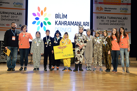 Şahinkayalı Bilim Kahramanları Turnuvada