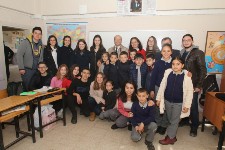 Keles Kıranışıklar Köyü'ne Anlamlı Yardım