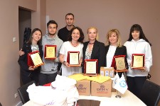 Küçük Katkılar Büyük Mutluluklara Dönüştü 
